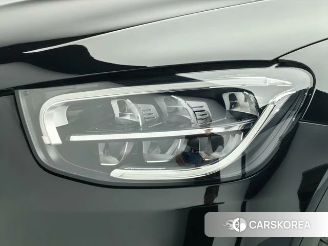 Mercedes-Benz GLC 2021 Черный из Китая, фото 2