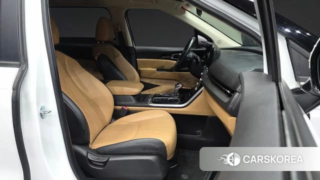 Kia Carnival 4th generation 2022 Белый из Кореи, фото 2