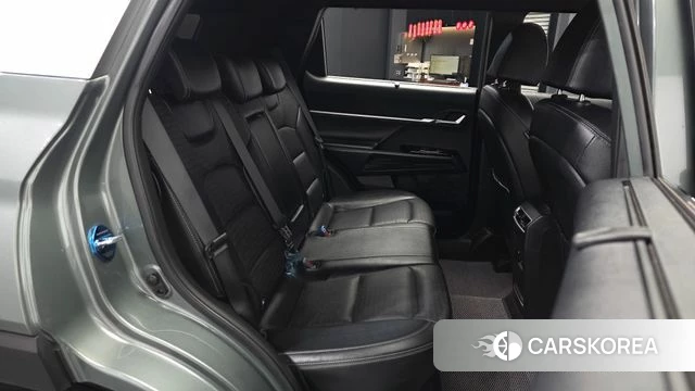 Ssangyong Torres 2022 Зеленый из Кореи, фото 2