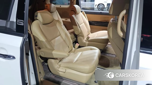 Kia The New Carnival 2019 Белый из Кореи, фото 2