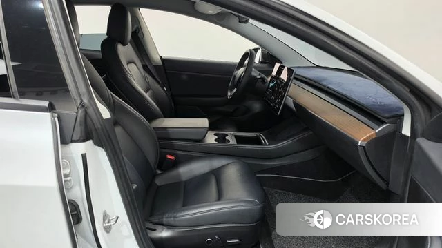 Tesla Model 3 2021 Белый из Кореи, фото 2