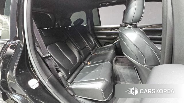 Jeep Grand Cherokee (WL) 2023 Черный из Кореи, фото 2