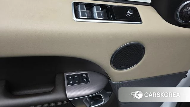 Land Rover Range Rover Sport 2nd Generation 2018 Белый из Кореи, фото 3