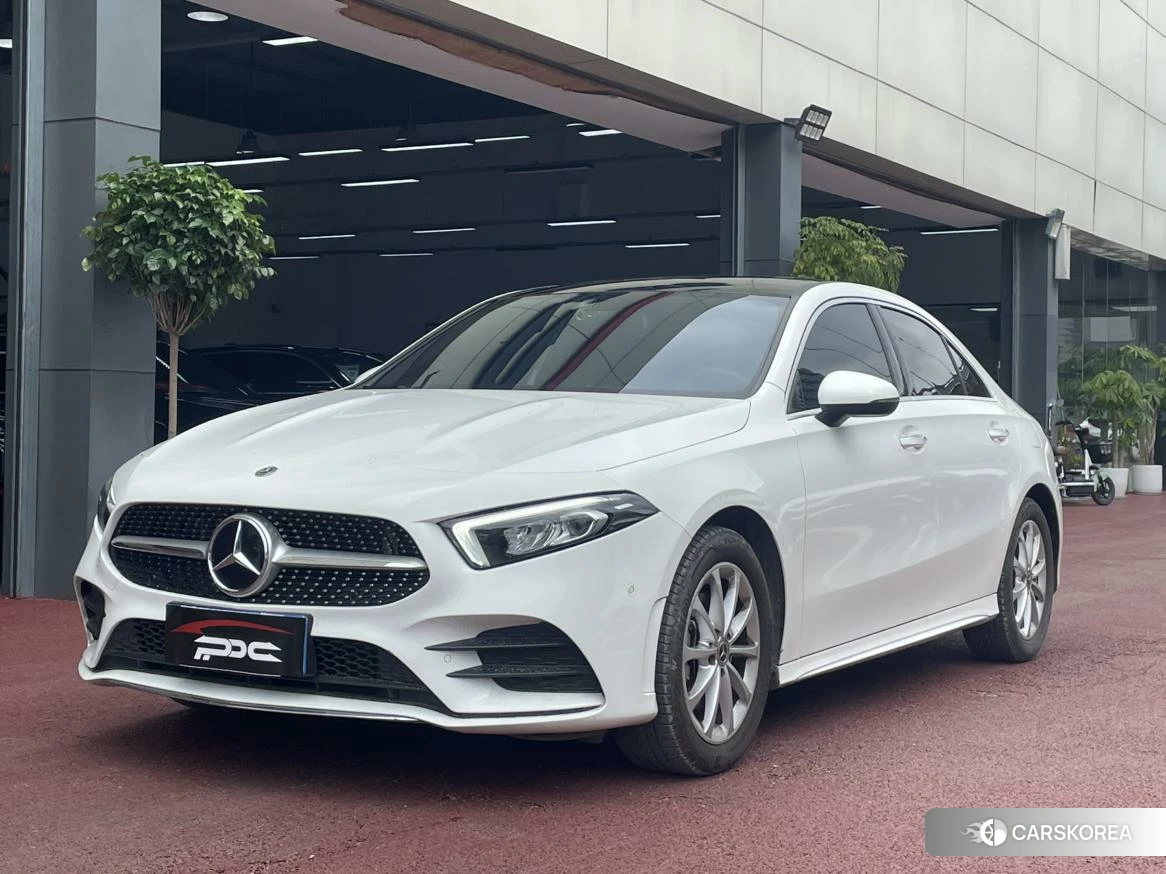Mercedes-Benz A-Class 2021 Белый из Китая, фото 2