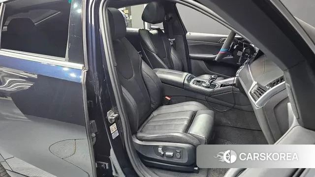 BMW X6 (G06) 2022 Синий из Кореи, фото 2