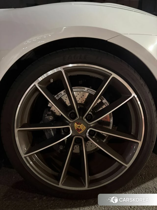Porsche 911(992) id 4948500 из Кореи 2