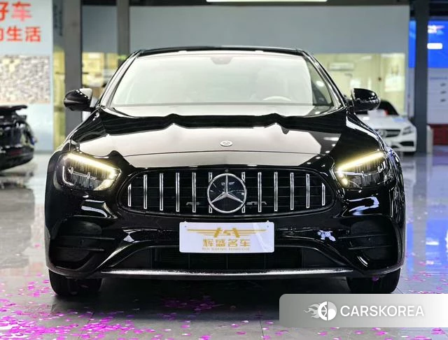 Mercedes-Benz E-Class 2022 Черный из Китая, фото 2