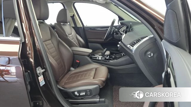 BMW X3 (G01) 2020 Коричневый из Кореи, фото 2