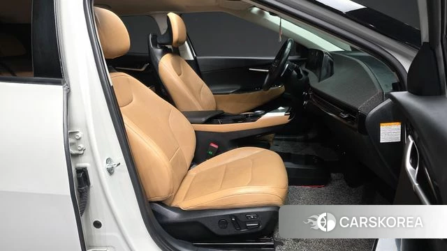 Kia EV6 2021 Жемчужный цвет из Кореи, фото 2
