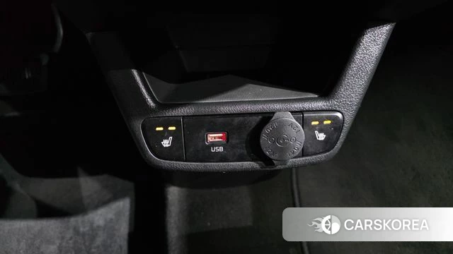 Kia The New Kia Ray 2022 Белый из Кореи, фото 2