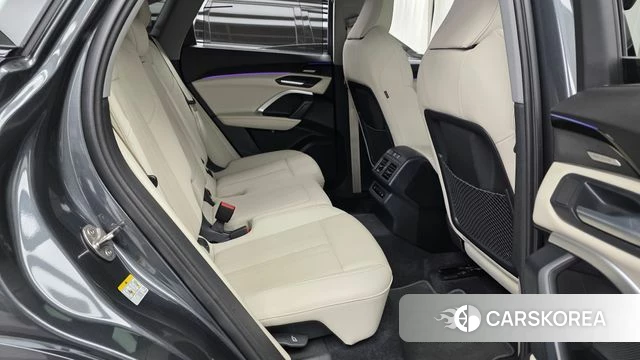 Audi Q5 (80A) 2025 Серый из Кореи, фото 2