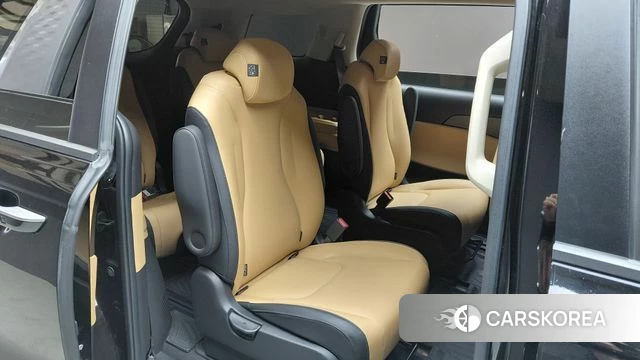 Kia Carnival 4th generation 2021 Черный из Кореи, фото 2