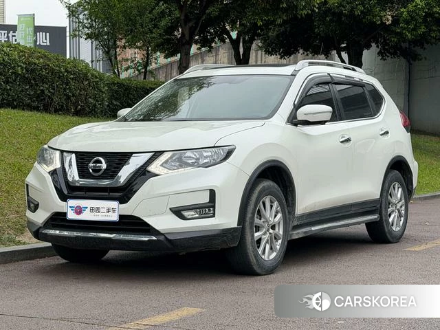 Nissan X-Trail 2023 Белый из Китая, фото 2