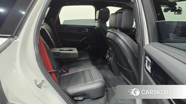 Porsche Cayenne (PO536) 2022 Серебристо-серый из Кореи, фото 2