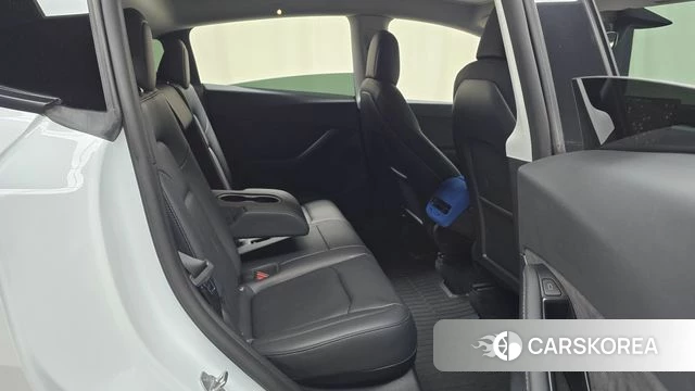 Tesla Model Y 2022 Белый из Кореи, фото 2