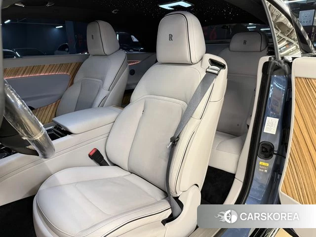 Rolls-Royce Spectre 2024 Небесно-голубой из Кореи, фото 2