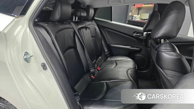 Toyota Prius 4th Generation 2018 Белый из Кореи, фото 2