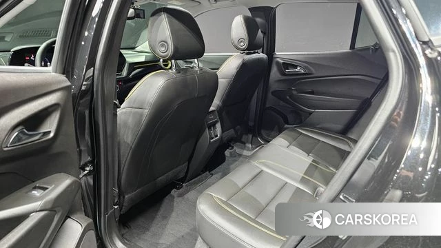Chevrolet (GM Daewoo) Trax Crossover 2024 Черный из Кореи, фото 2