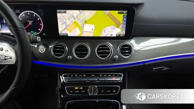 Mercedes-Benz E-Class W213 2019 Черный из Кореи, фото 2