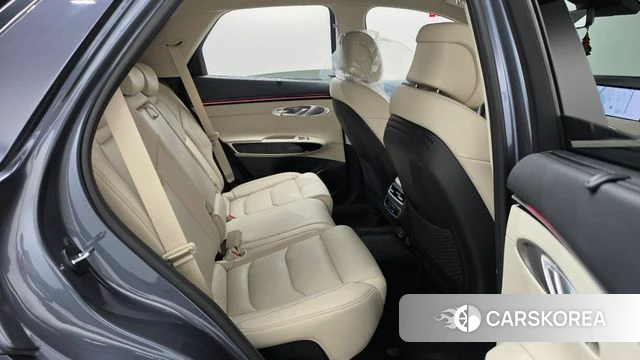 Genesis GV70 2024 Серый из Кореи, фото 2