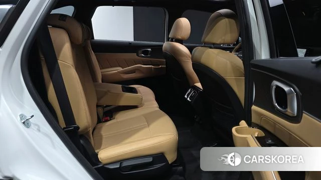 Kia Sorento 4th Generation 2023 Белый из Кореи, фото 2