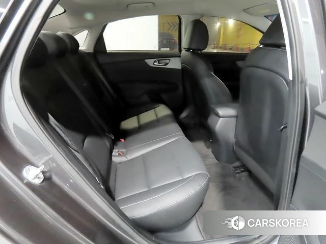 Kia Come New K3 2019 Серый из Кореи, фото 2