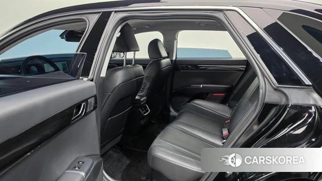 Hyundai Grandeur Hybrid (GN7) 2023 Черный из Кореи, фото 2