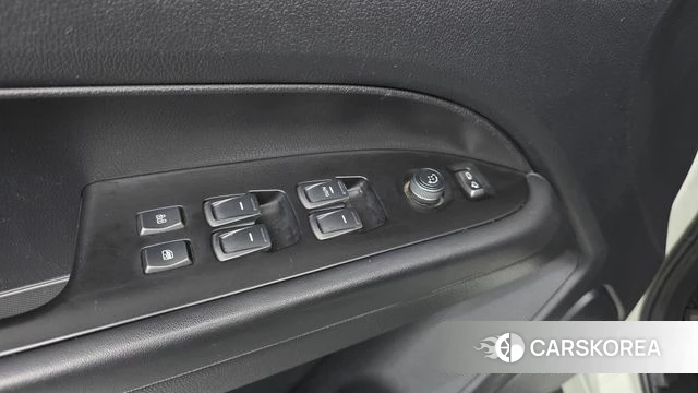 Ssangyong Rexton Sports 2021 Белый из Кореи, фото 2