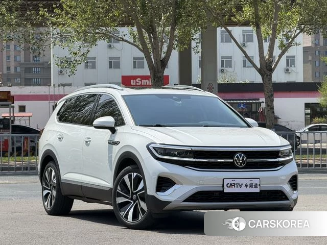 Volkswagen Talagon 2022 Белый из Китая, фото 2