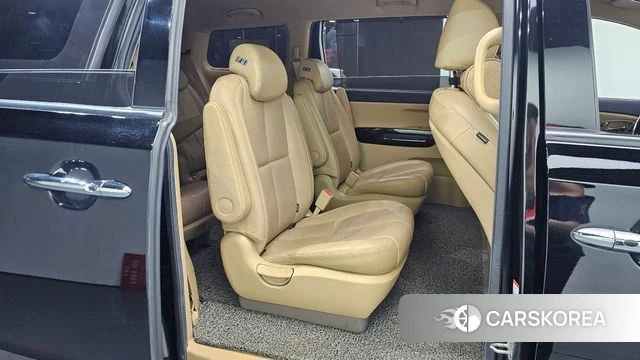 Kia The New Carnival 2019 Черный из Кореи, фото 2