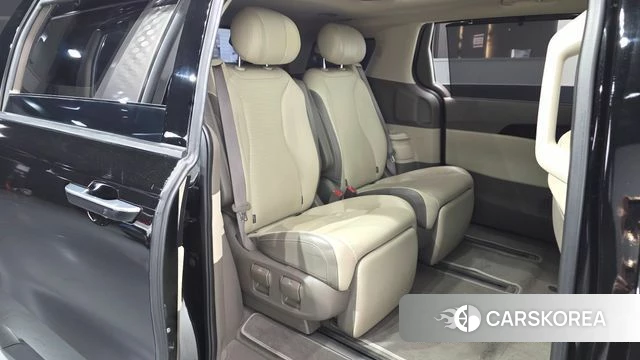 Kia The New Carnival 4th Generation 2024 Черный из Кореи, фото 2
