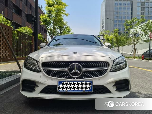 Mercedes-Benz C-class 2021 Белый из Китая, фото 2