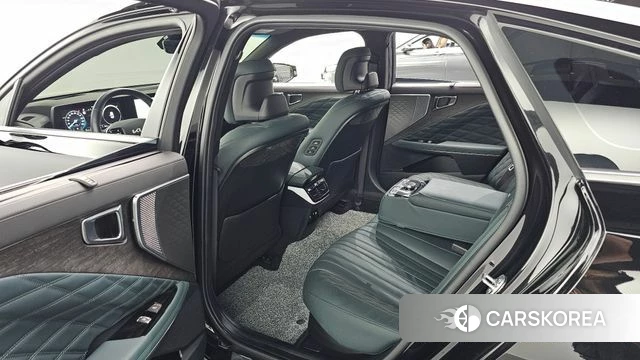 Kia K8 Hybrid 2024 Черный из Кореи, фото 2