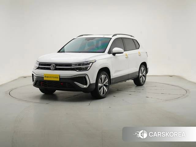 Volkswagen Tharu 2026 Белый из Китая, фото 2