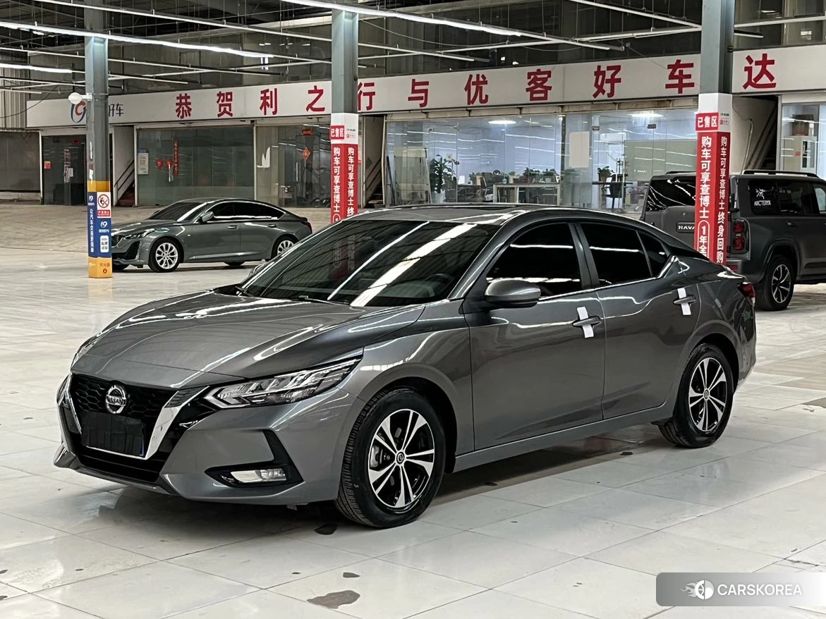Nissan Sylphy 2021 Темно-серый из Китая, фото 2