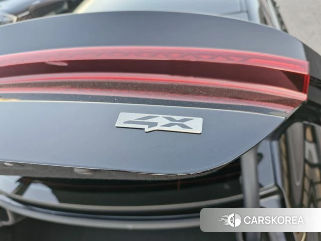 Kia K8 2022 Черный из Кореи, фото 3