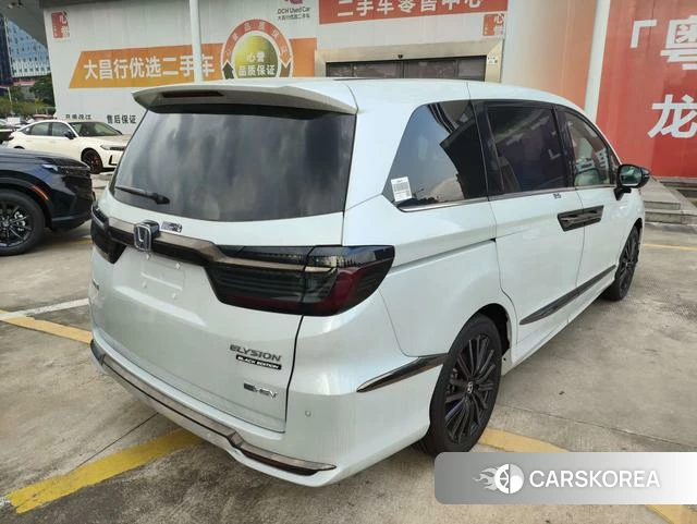 Honda Elysion 2026 Белый из Китая, фото 2