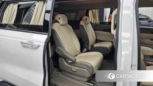 Kia Carnival 4th generation 2022 Белый из Кореи, фото 2