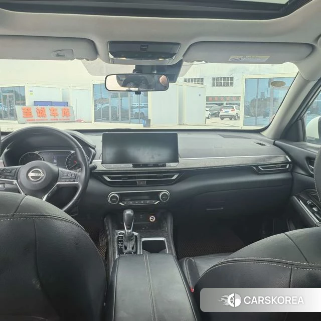 Nissan Altima 2023 Белый из Китая, фото 2
