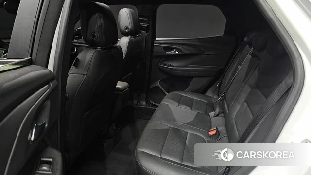 Chevrolet (GM Daewoo) Trailblazer 2021 Белый из Кореи, фото 2