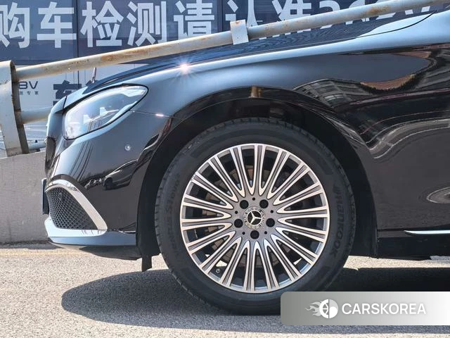 Mercedes-Benz E-Class 2021 Черный из Китая, фото 2