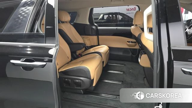 Kia Carnival 4th generation 2022 Черный из Кореи, фото 2