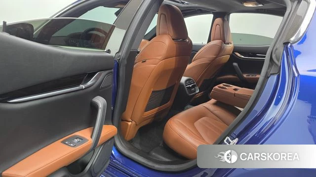 Maserati Ghibli 2019 Синий из Кореи, фото 2