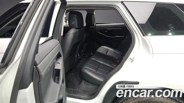 Land Rover Range Rover Evoque 2nd Generation 2022 Белый из Кореи, фото 2