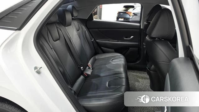 Hyundai Avante (CN7) 2022 Белый из Кореи, фото 2