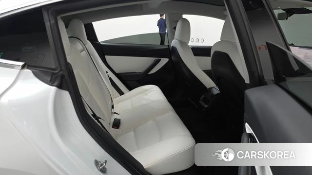 Tesla Model 3 2020 Белый из Кореи, фото 2