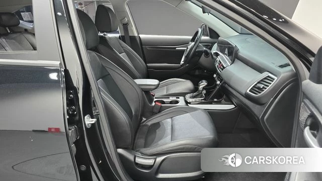 Kia The New Seltos 2023 Черный из Кореи, фото 2