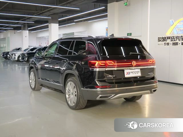 Volkswagen Teramont 2023 Черный из Китая, фото 2