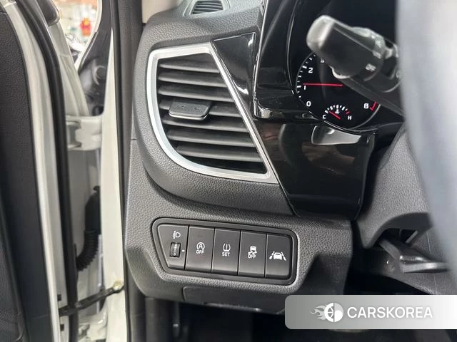 Kia KX3 2022 Белый из Китая, фото 2