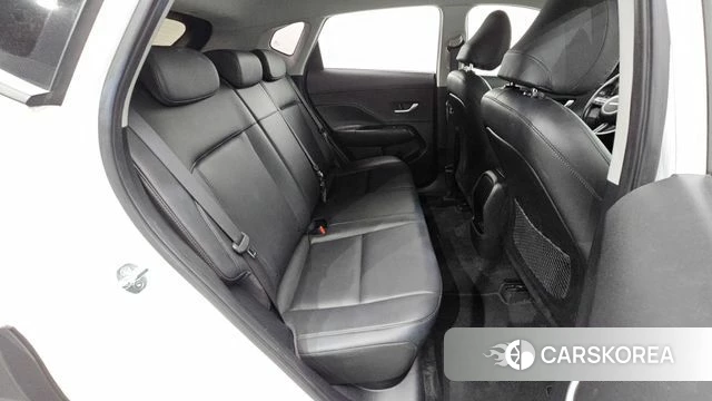 Hyundai Kona (SX2) 2023 Белый из Кореи, фото 2